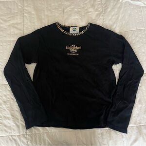 VTG Universal Black Top with Leopard Print Trim